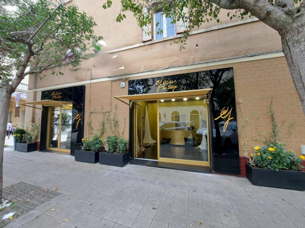 Showroom Gani The Sign a Cecina (LI)